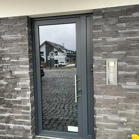 7 Plesivec * Abertamy